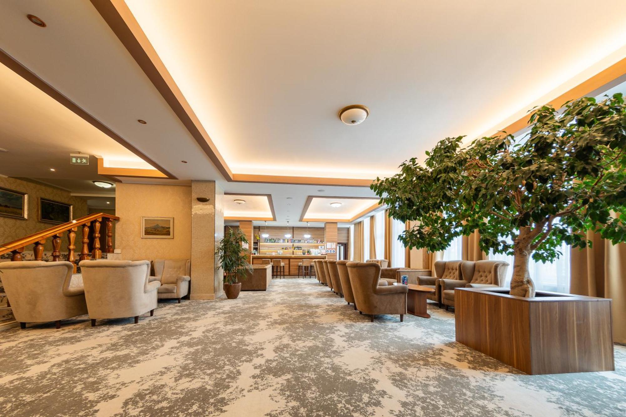 Hotel Granit Tatranske Zruby Високи Татри Екстериор снимка