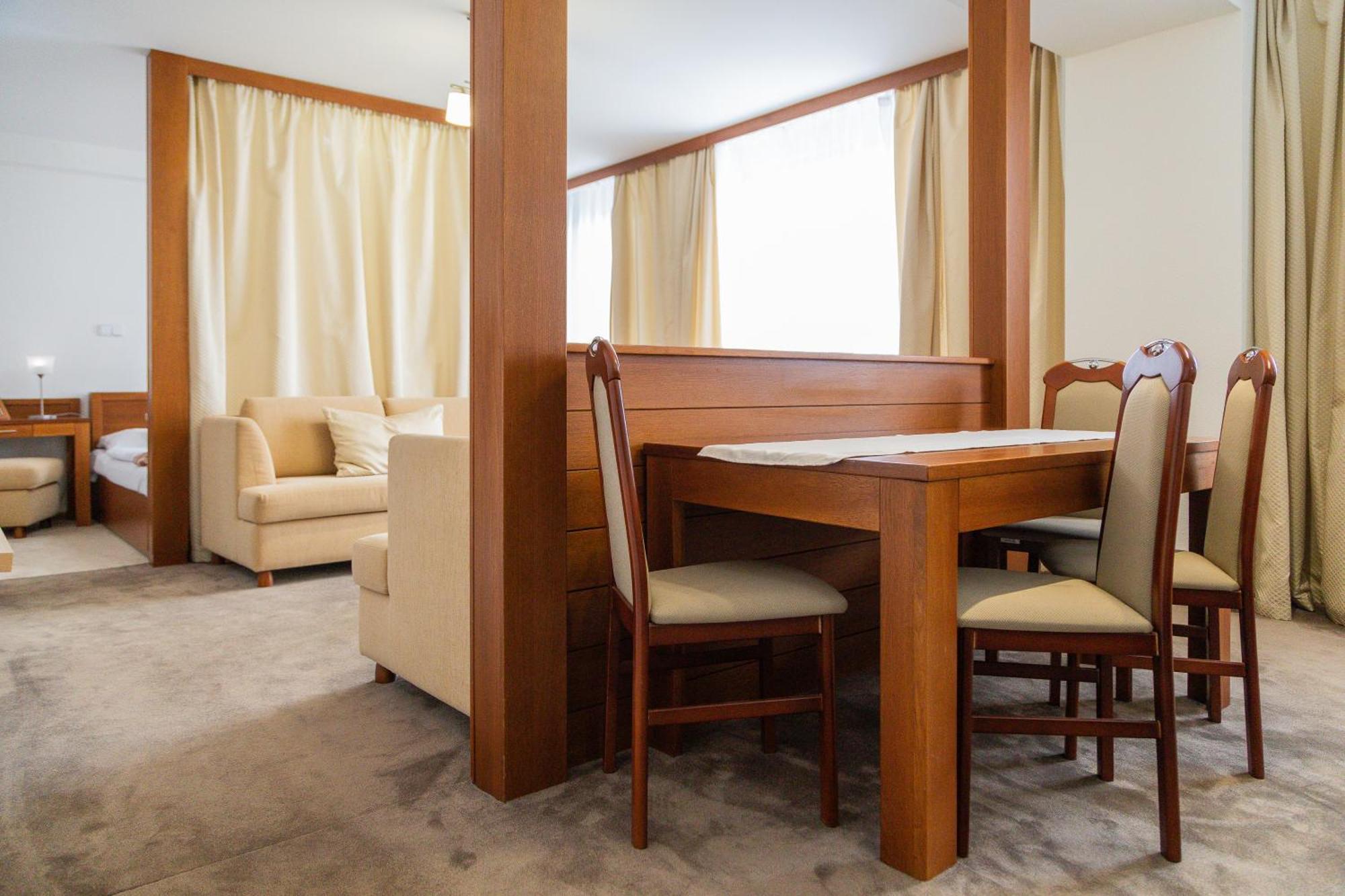 Hotel Granit Tatranske Zruby Високи Татри Екстериор снимка